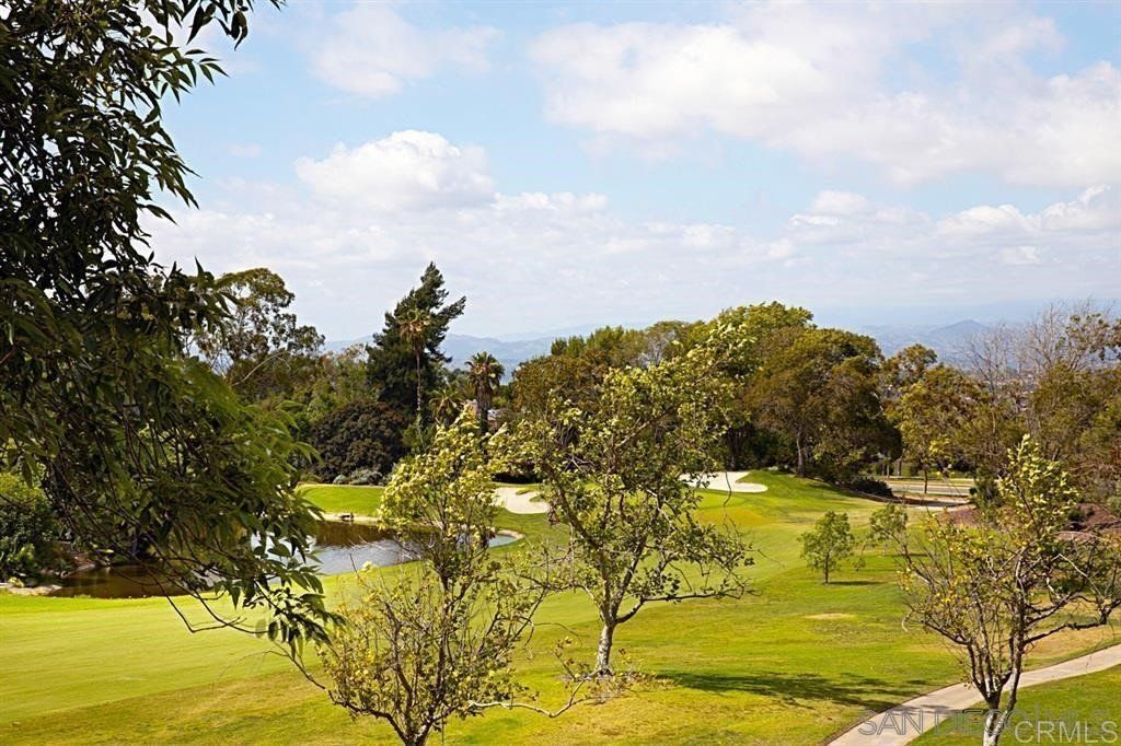 Bernardo Greens Exterior