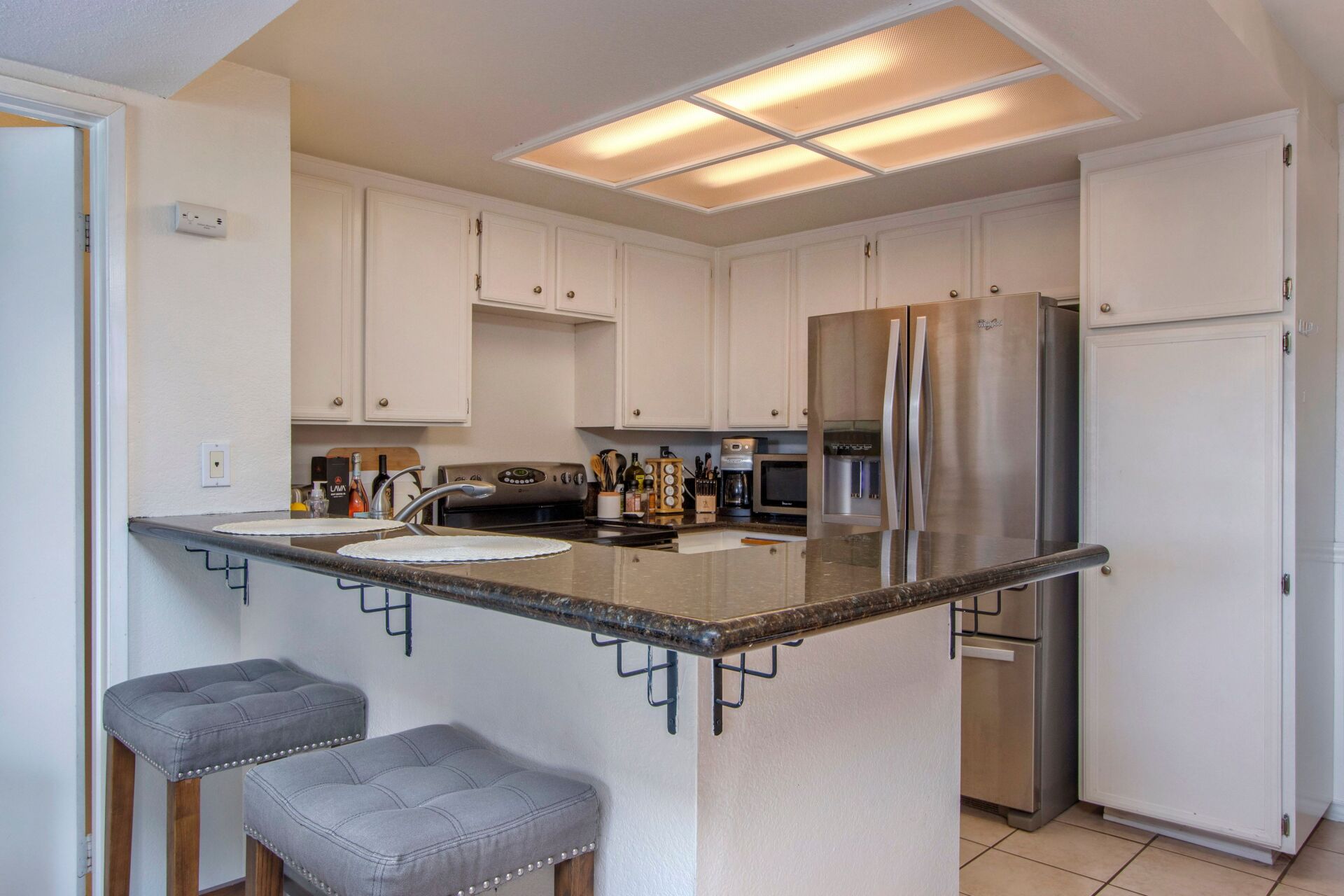 Bernardo Greens kitchen