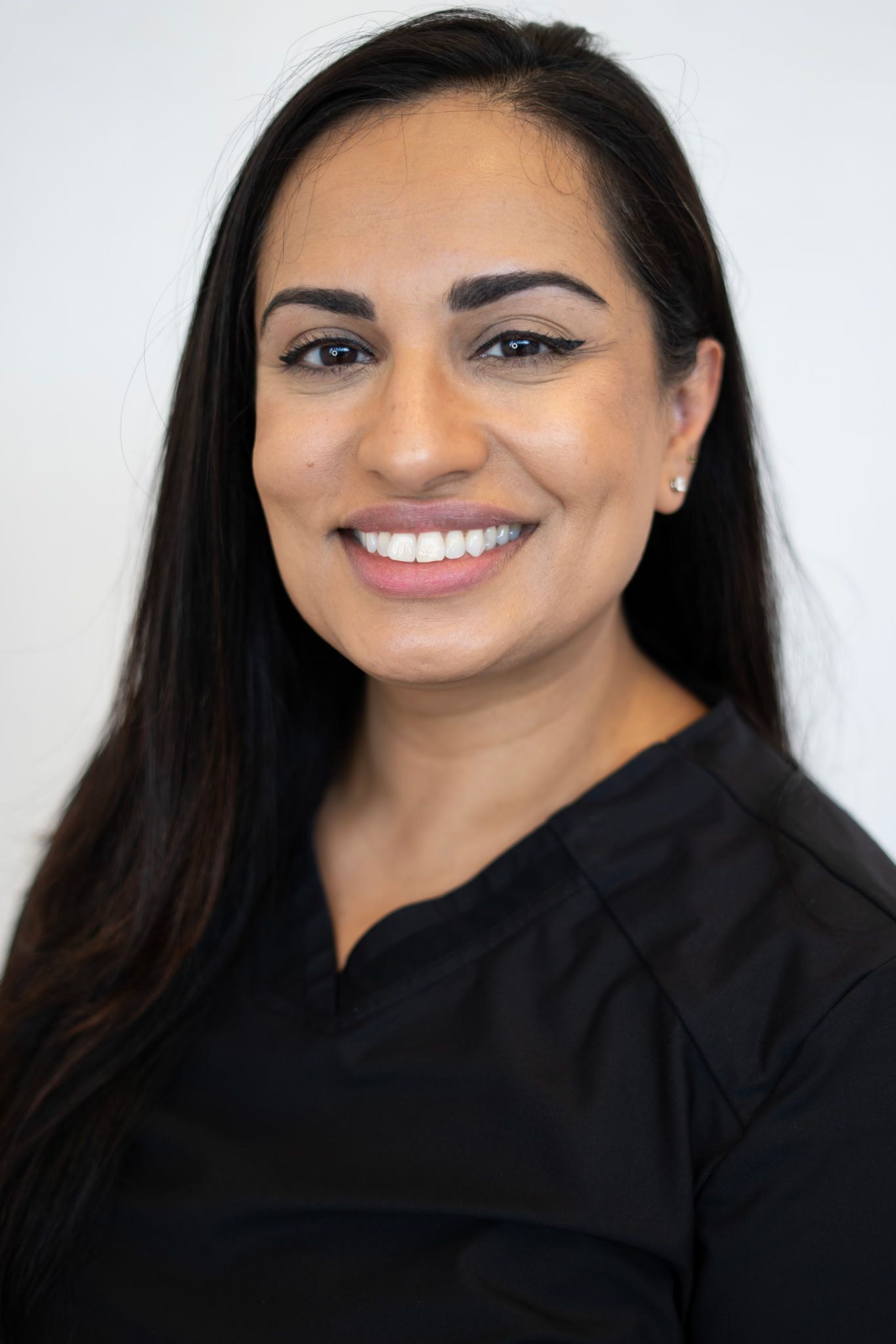 Dr Aareet Sandhu