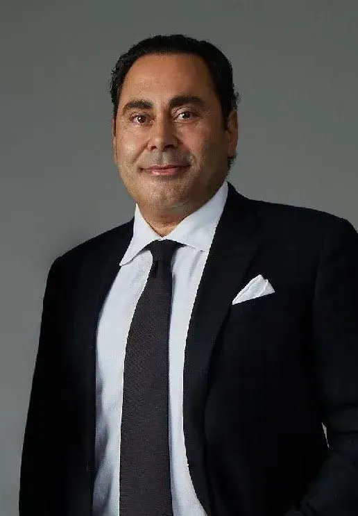 Dr. Daniel Yamini