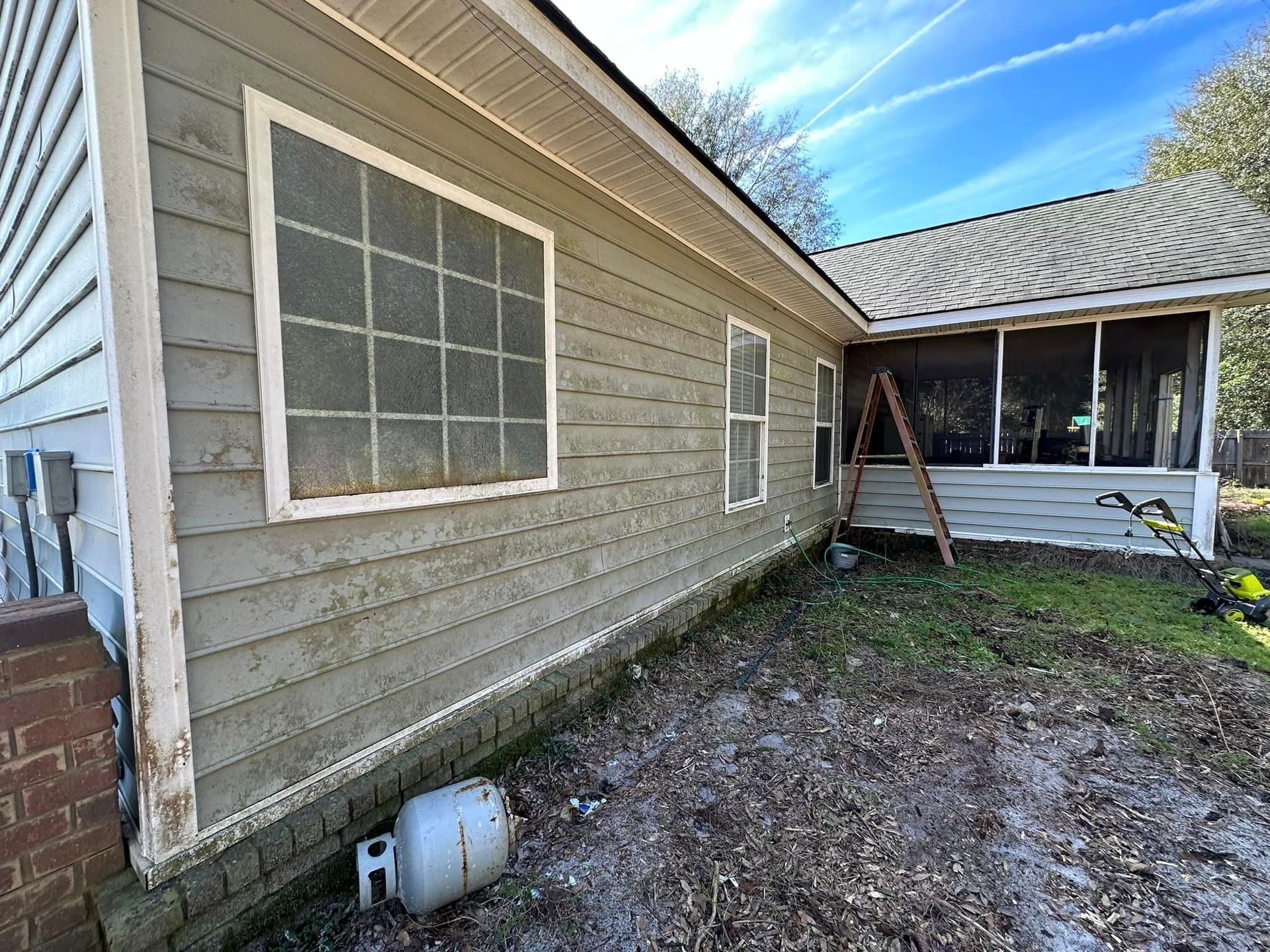 Dirty Siding | Savannah, GA | Reed Home Services