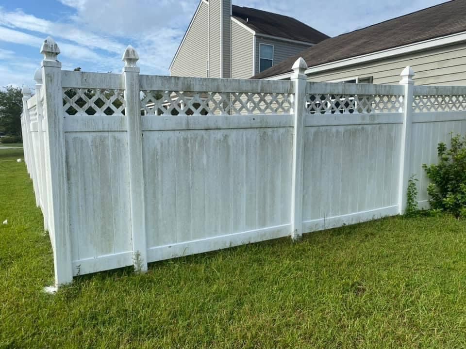 Before Rust Removal | Savannah, GA | Reed Home Services