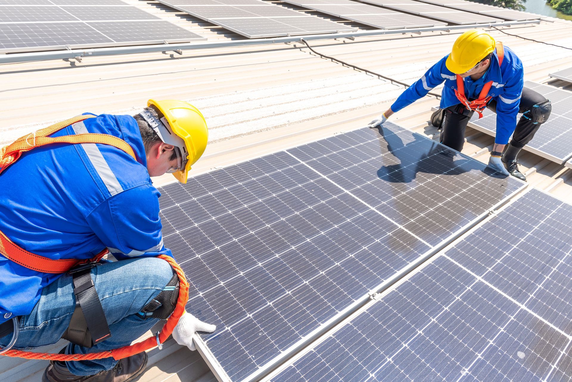 Completed rooftop solar installation with bi-directional RRES meter in Connecticut