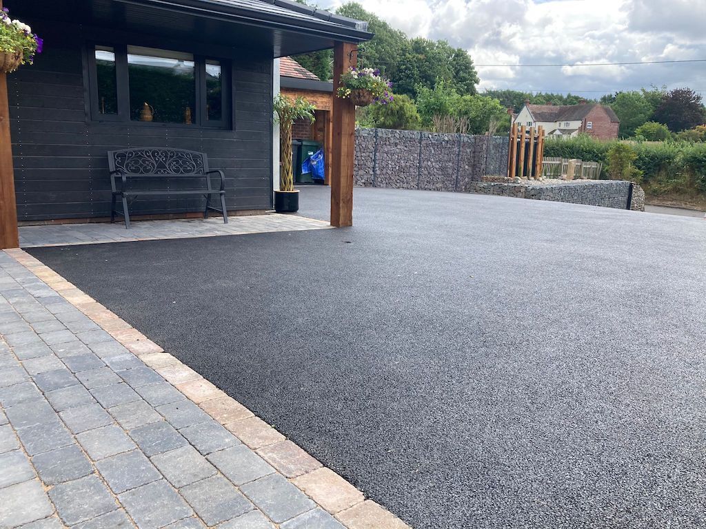 Quality block paving and tarmac driveway by GQ General Builders