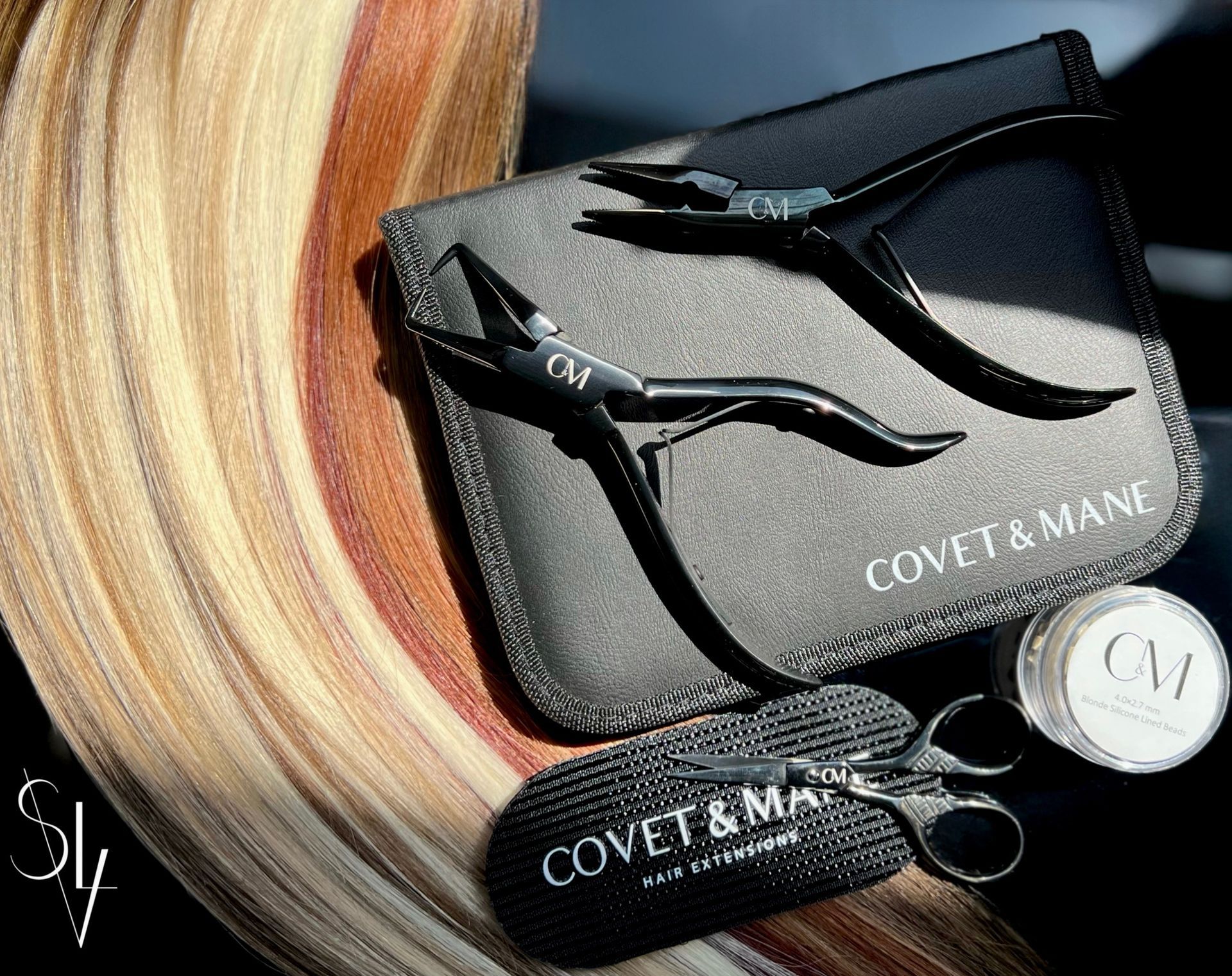 Hair Extensions Supplies Photo