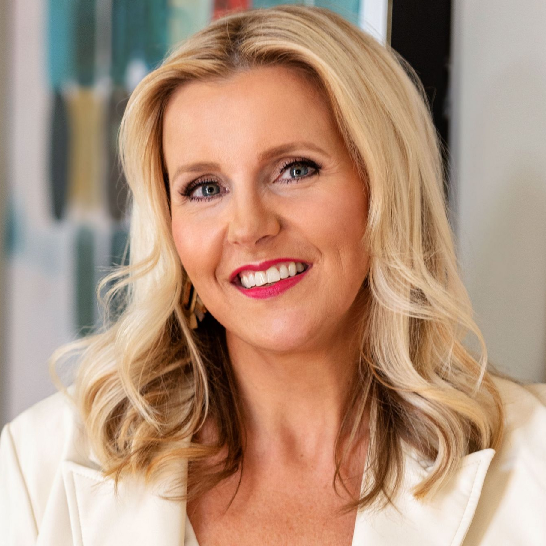 Headshot of Amy Kemp.