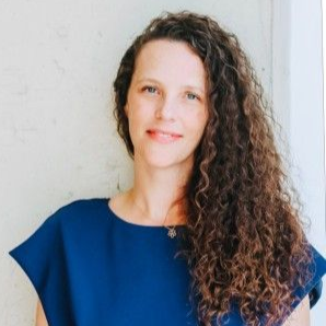 Headshot of Bridgette Stumpf. 