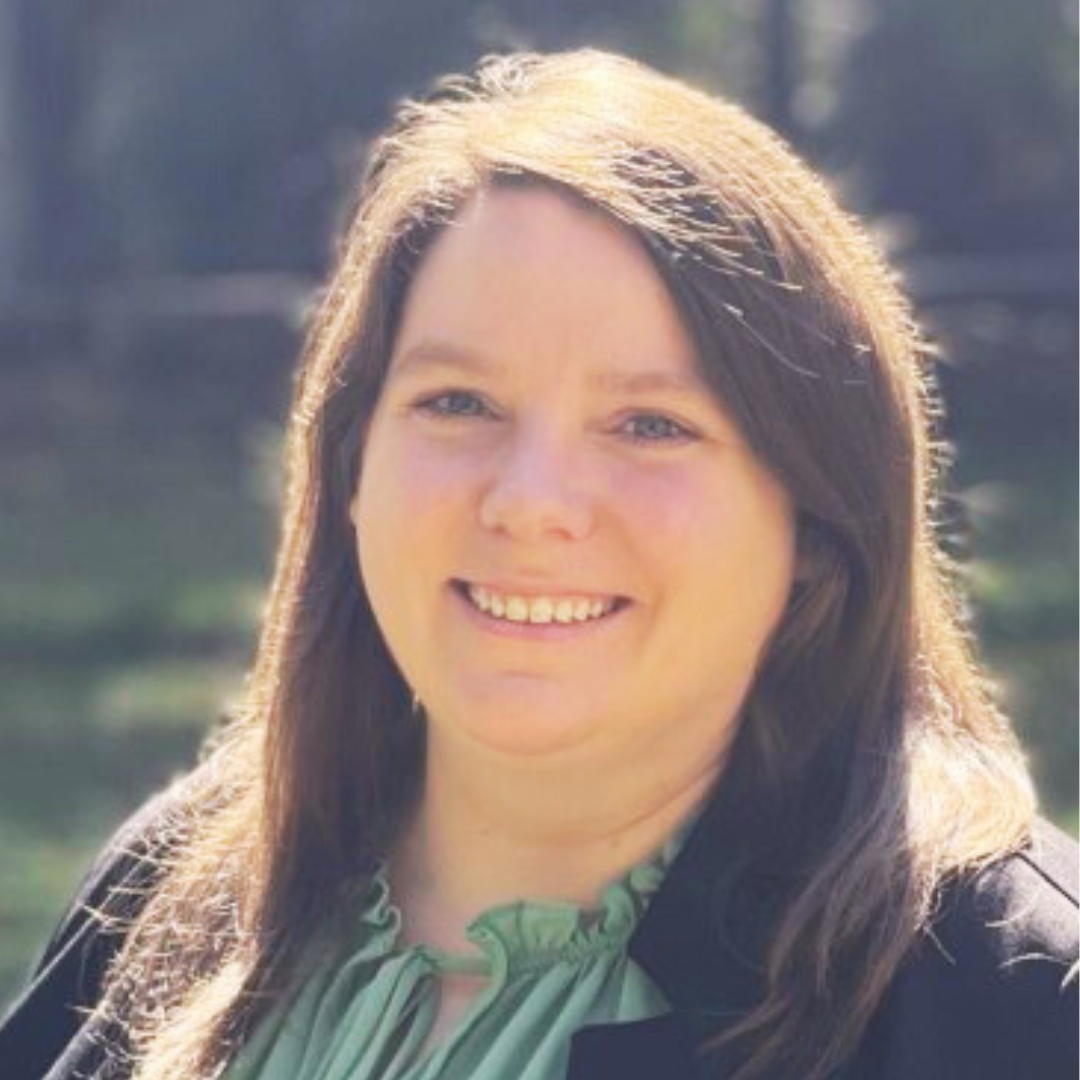 Headshot of Erin Turvey.