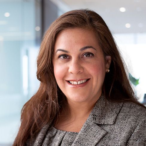 Headshot of Laura Ganoza.
