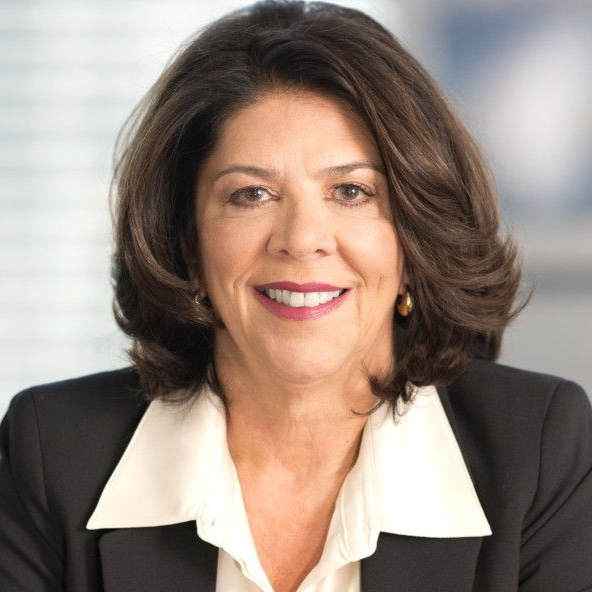 Headshot of Anna Demacopoulos.