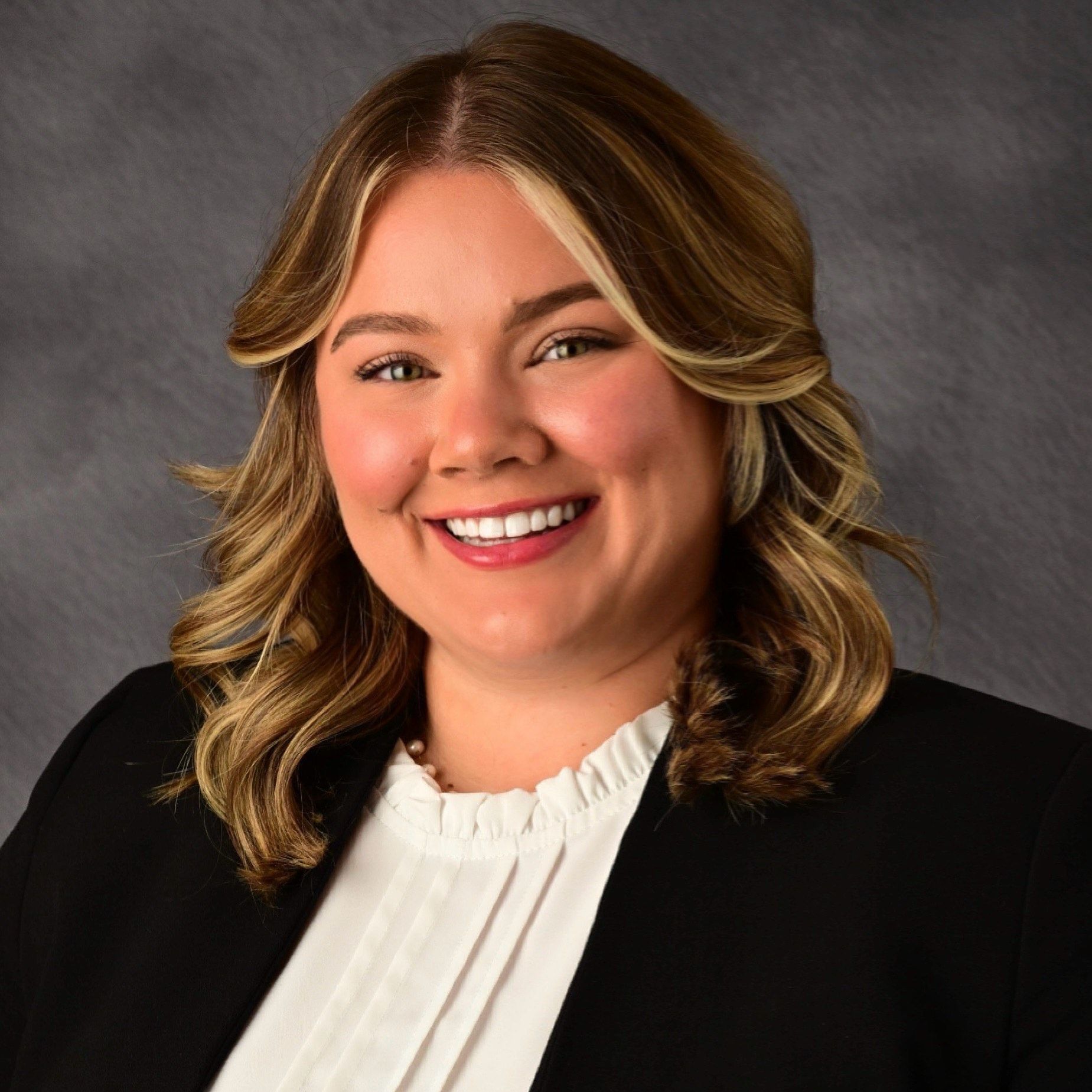 Headshot of Tiffany Oliver