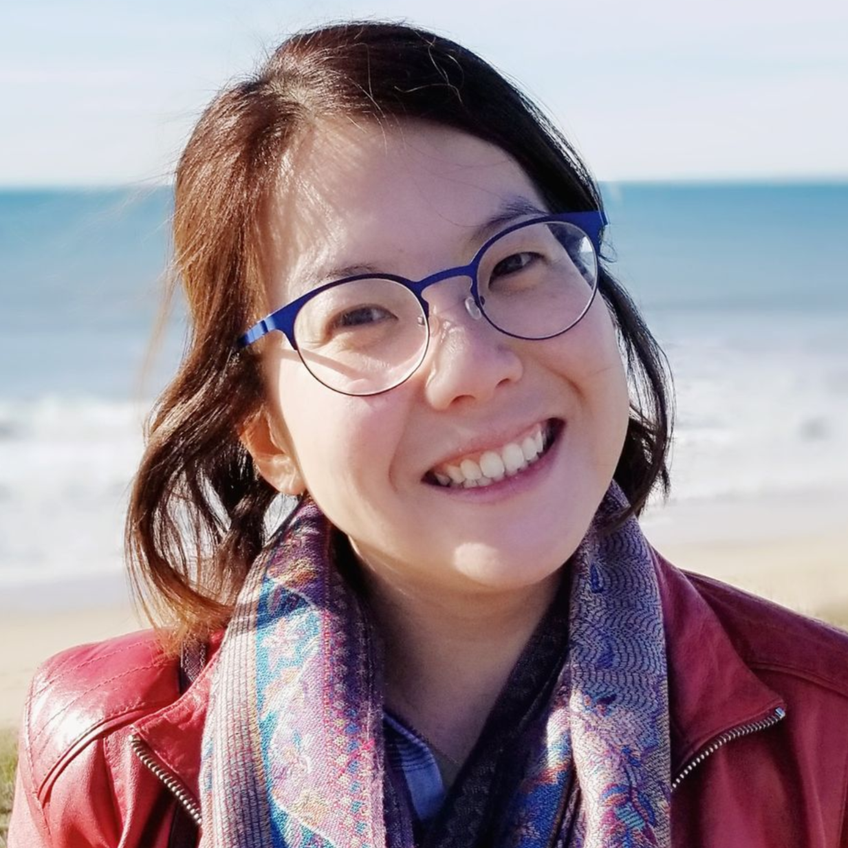 Headshot of Mary Huang.