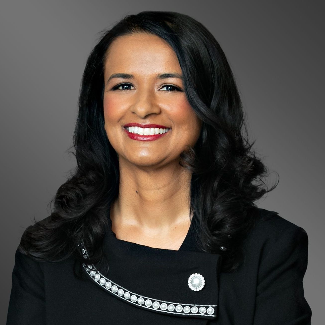Headshot of Arleen Nand