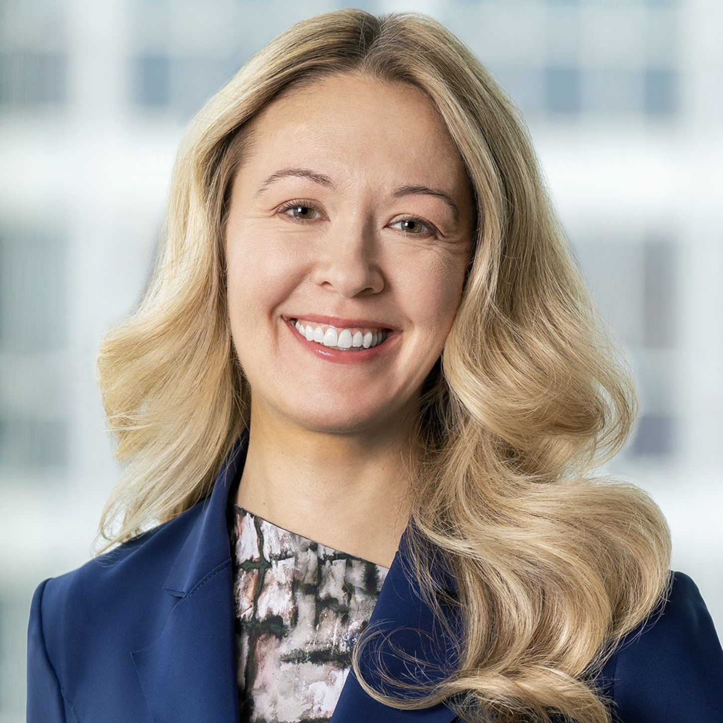Headshot of Stephanie Sweitzer.