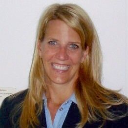 Headshot of Lisa Kunkle.