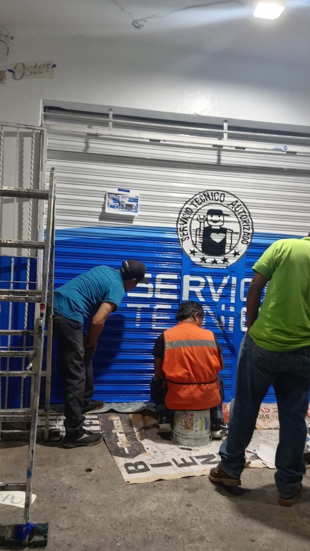 Letreros en acr&iacute;lico y aluminio