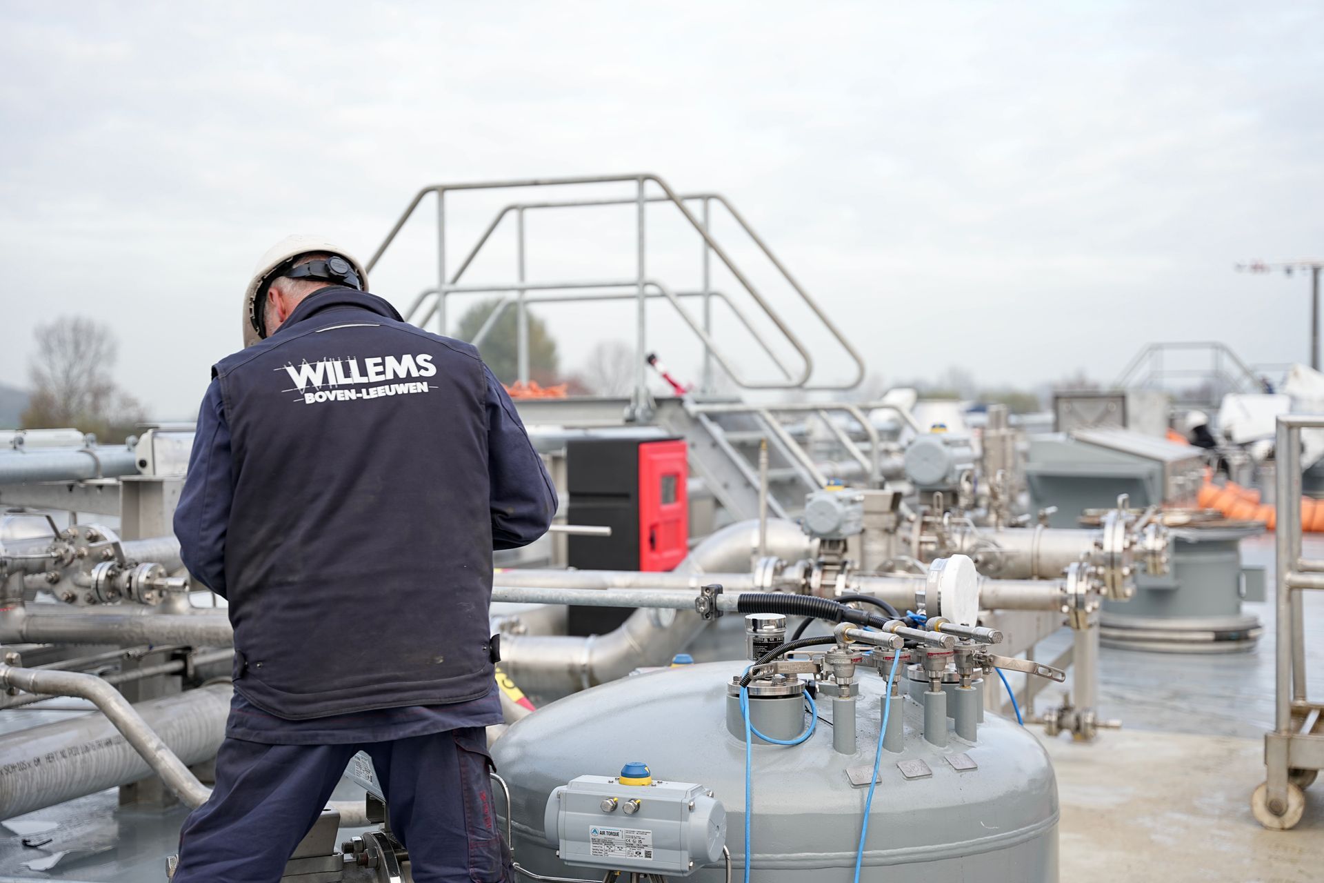 Een aantal groene buizen zijn met elkaar verbonden