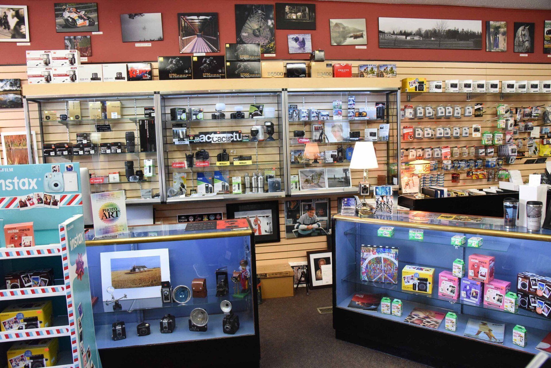 Store - Cameras