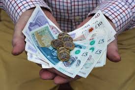 Pawnbroking - Flyde, Lancashire - Uncles Pawnbrokers - Cash 20 pound notes