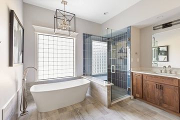 Bathroom Remodel in Leawood KS