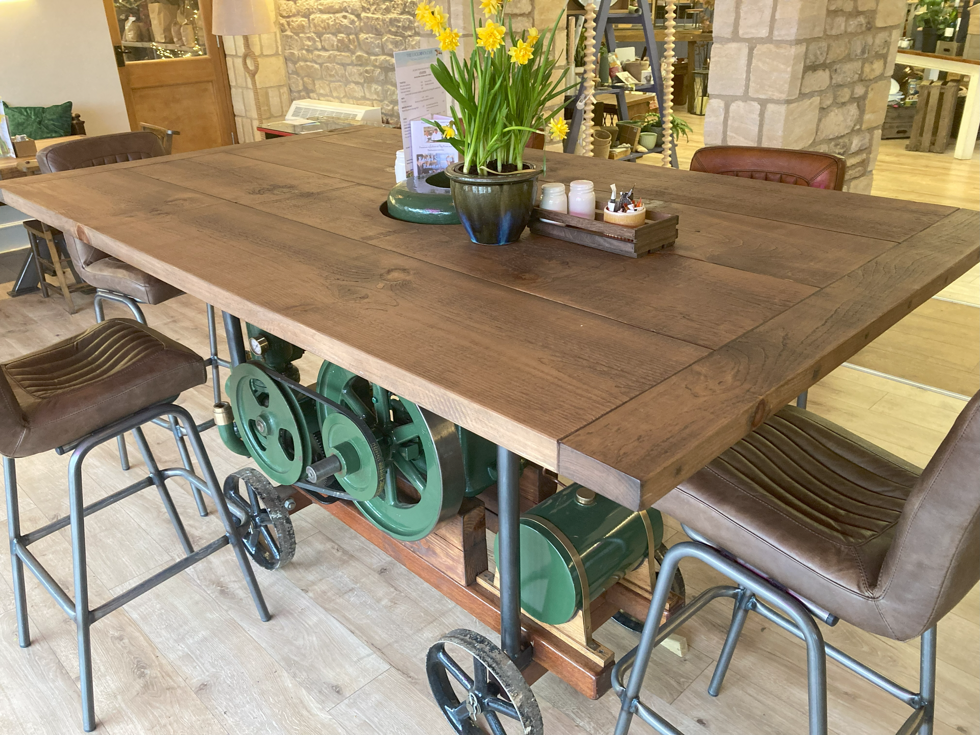 New Lodge Farm Table Top