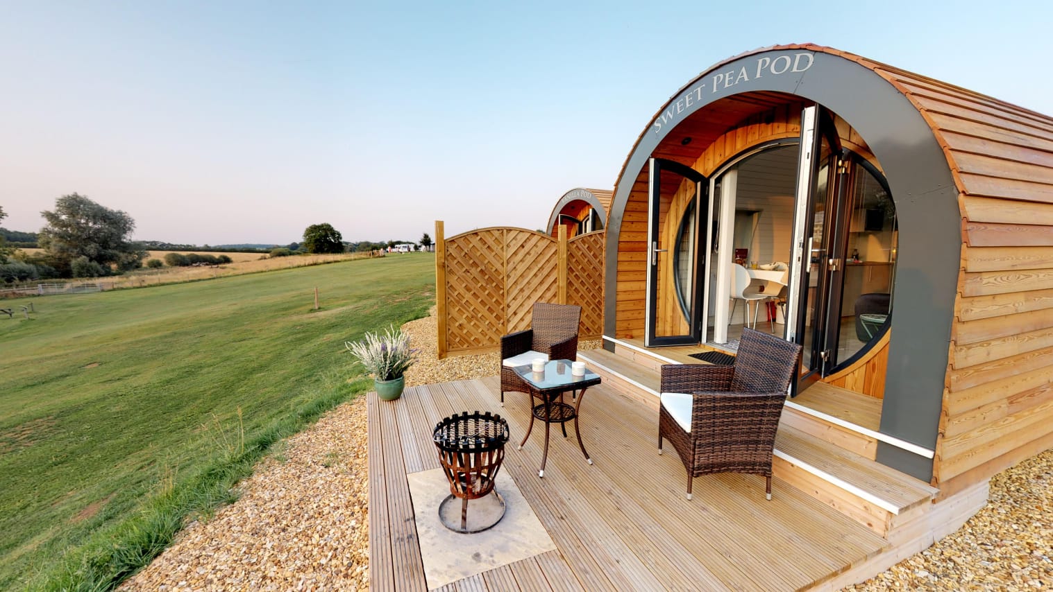 Apollo 3D virtual tour of New Lodge Farm Glamping Pod