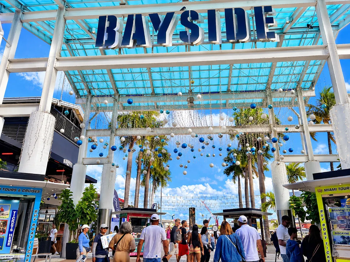 Miami tours and rentals at the Bayside Marketplace entrance in Downtown Miami