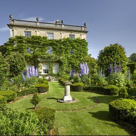 HIGHGROVE GARDENS & TETBURY