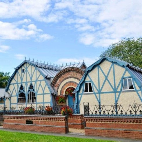 TENBURY WELLS & BURFORD HOUSE GARDEN CENTRE