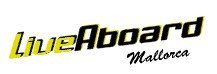 El logotipo de Live Aboard Mallorca es amarillo y negro sobre un fondo blanco.
