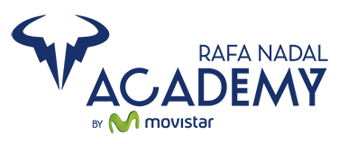 El logo de la academia Rafa Nadal de Movistar
