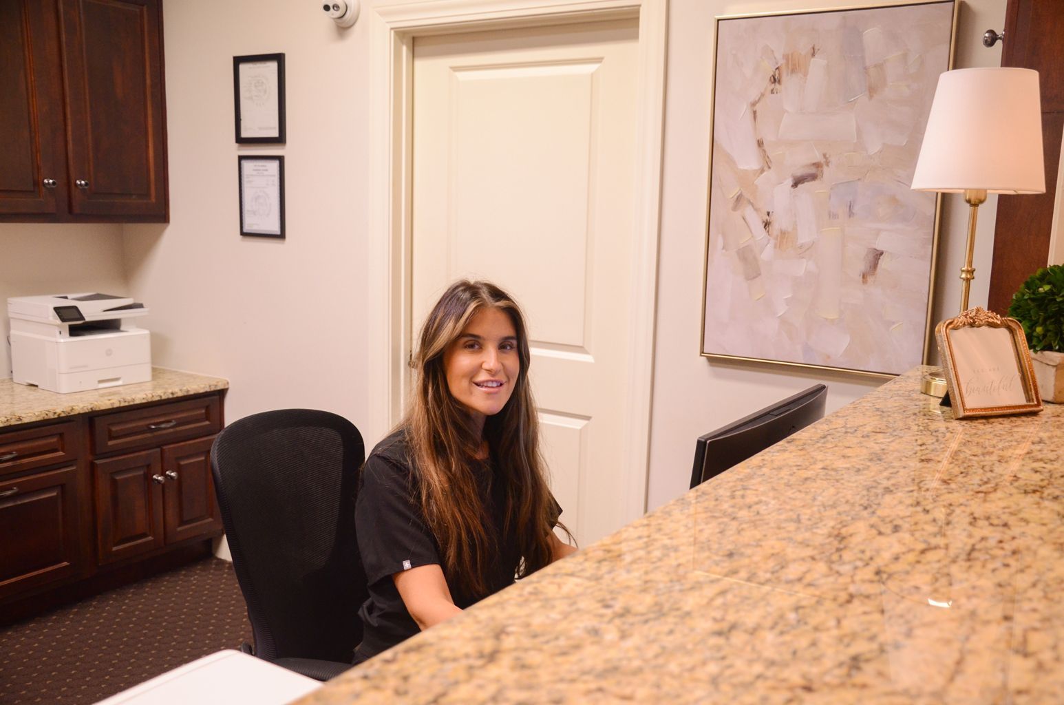front desk coordinator at barber facial plastic surgery in mobile al