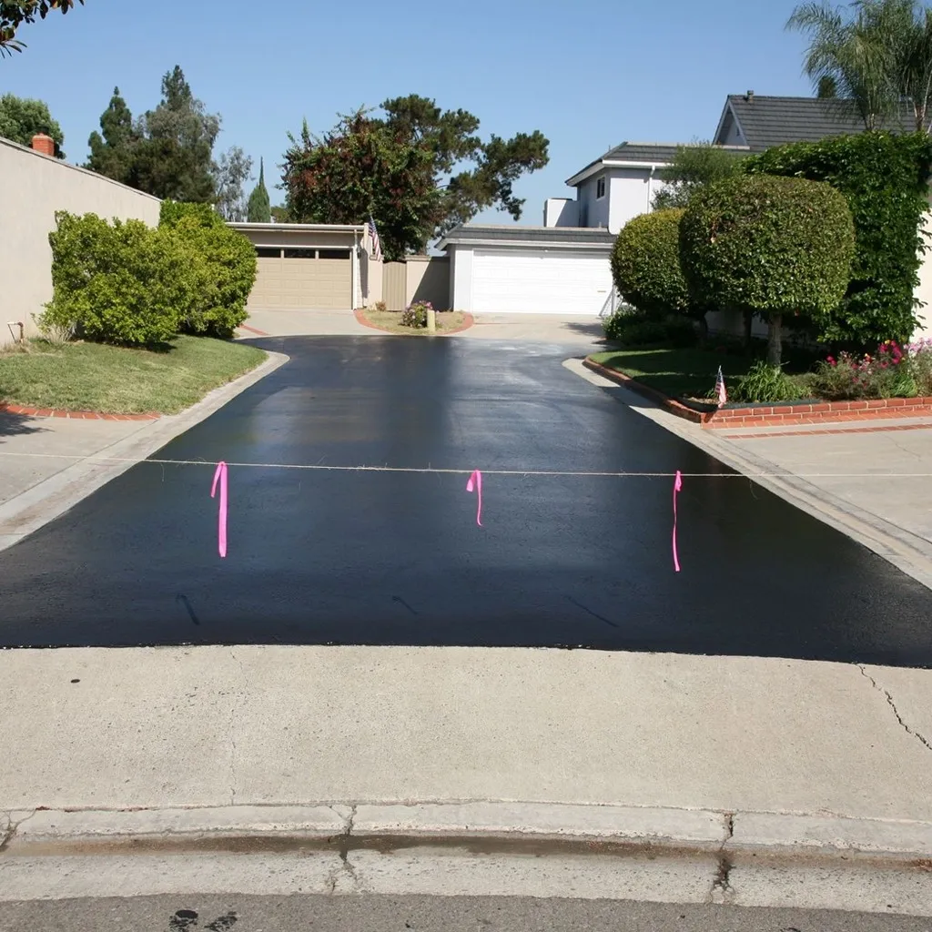 Asphalt Sealcoating Asphalt sealcoating, DJs Paving.