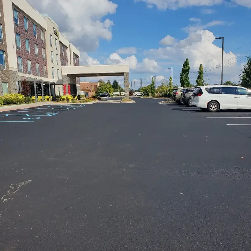 Get a durable asphalt parking lot from the experts at DJs Paving.
