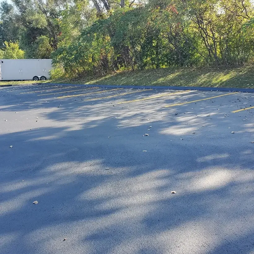 Need a new asphalt driveway in Novi? Call DJs Paving for expert service.