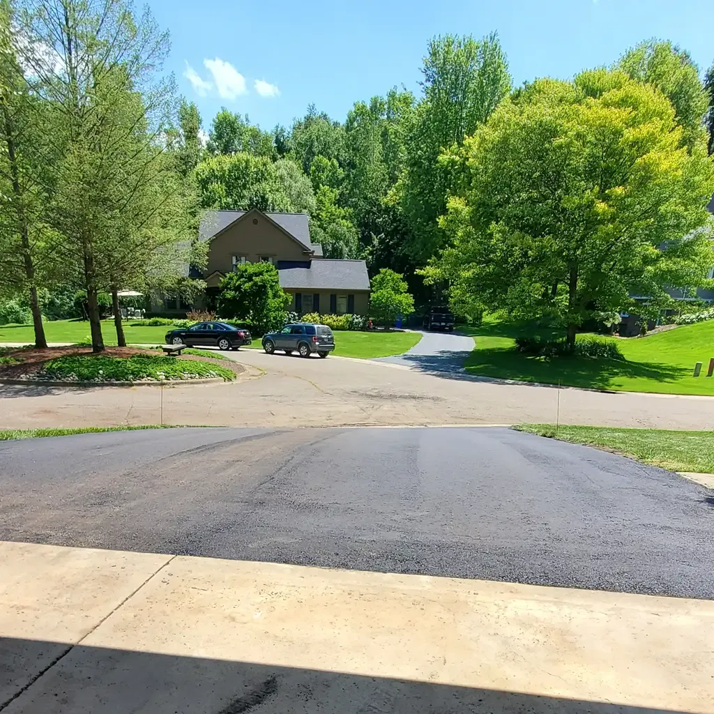 Asphalt paving, driveway, DJs paving, Canton, MI.