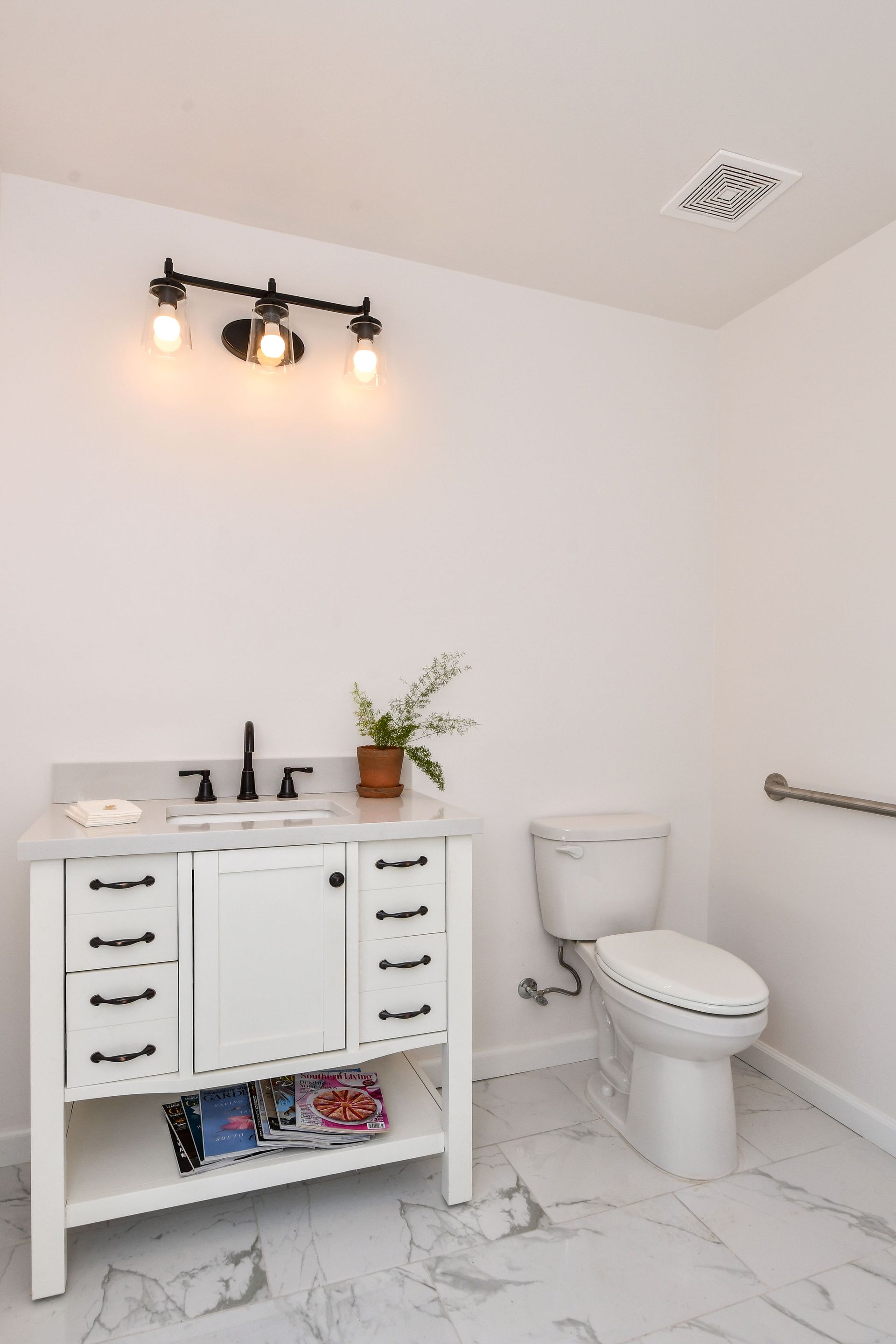 Pavilion with handicap accessible bathroom overlooking Lake Keowee