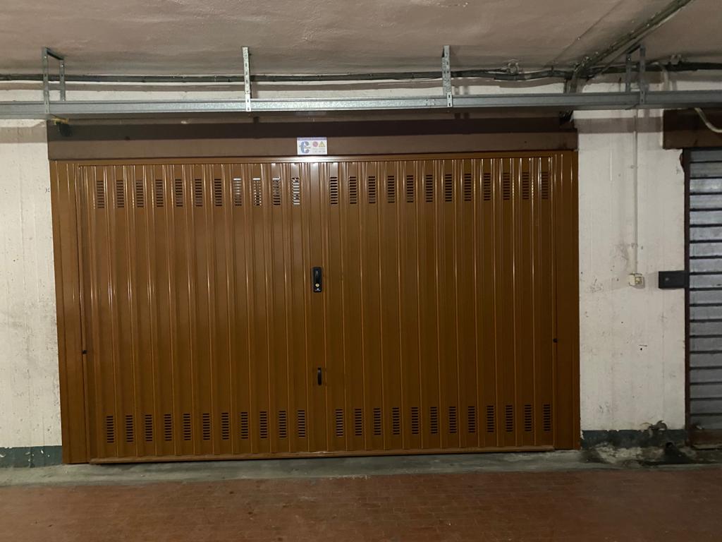 porta basculante per garage