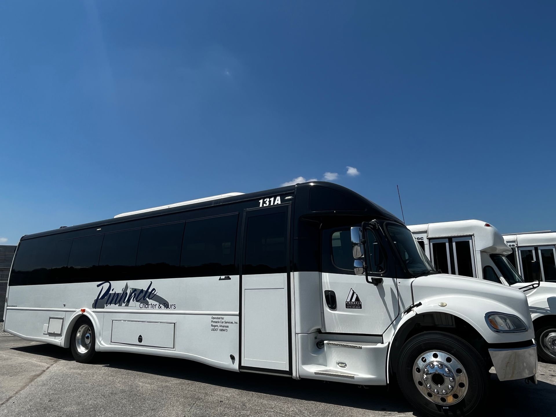 Mini Coach Exterior