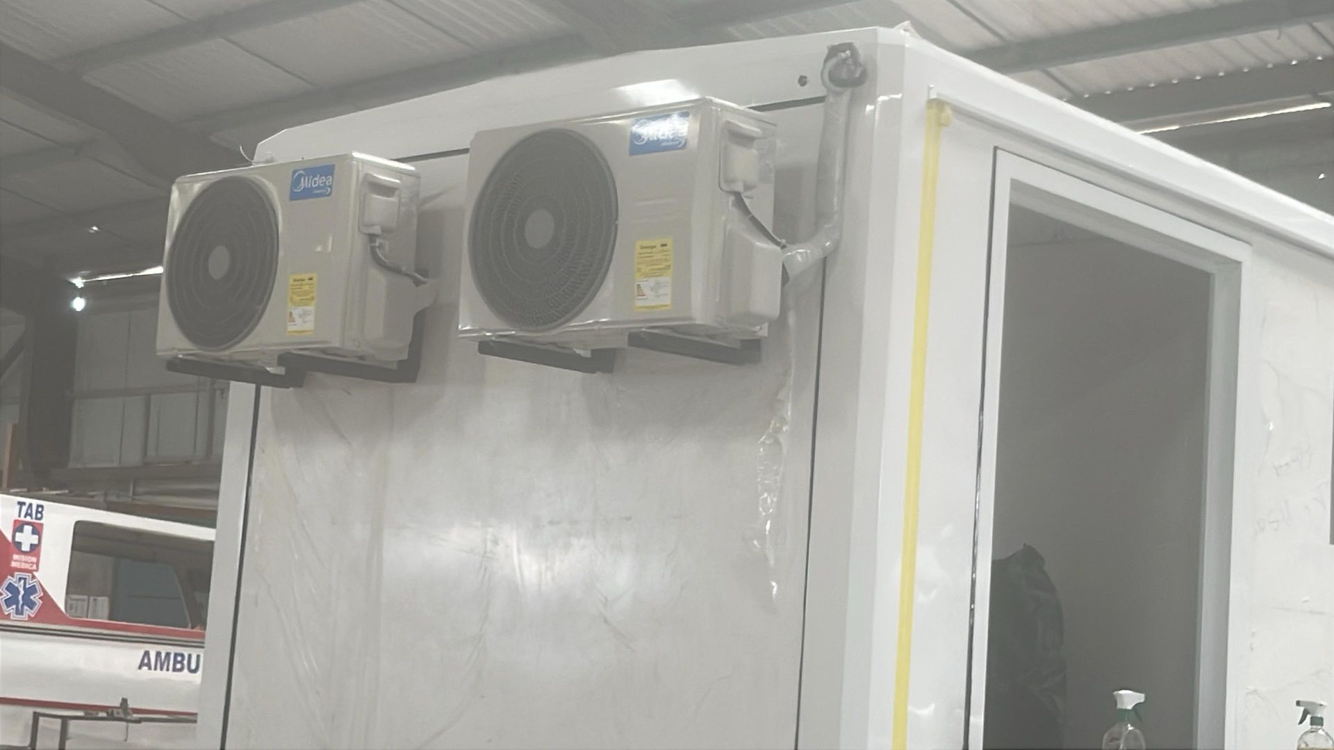Ofrecemos un servicio técnico especializado en refrigeración industrial y comercial