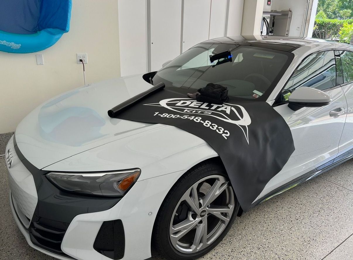 Windshield replacement service in Orange County, CA