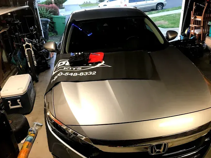 Honda windshield replacement in Orange County, CA Honda windshield replacement in Orange County, CA