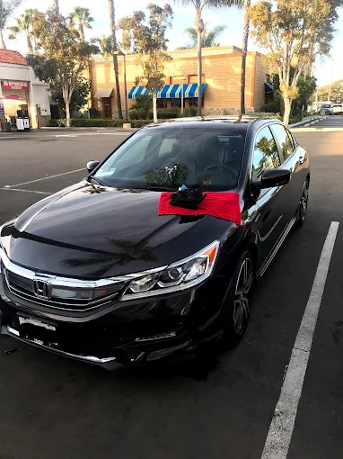 Honda windshield repair in Orange County, CA Honda windshield repair in Orange County, CA