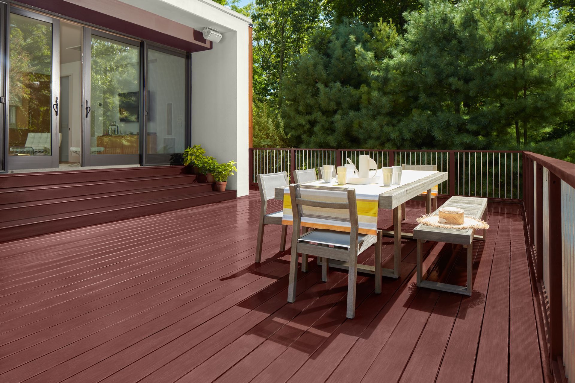 Benjamin Moore Woodluxe® Exterior Stain near Owensboro, KY