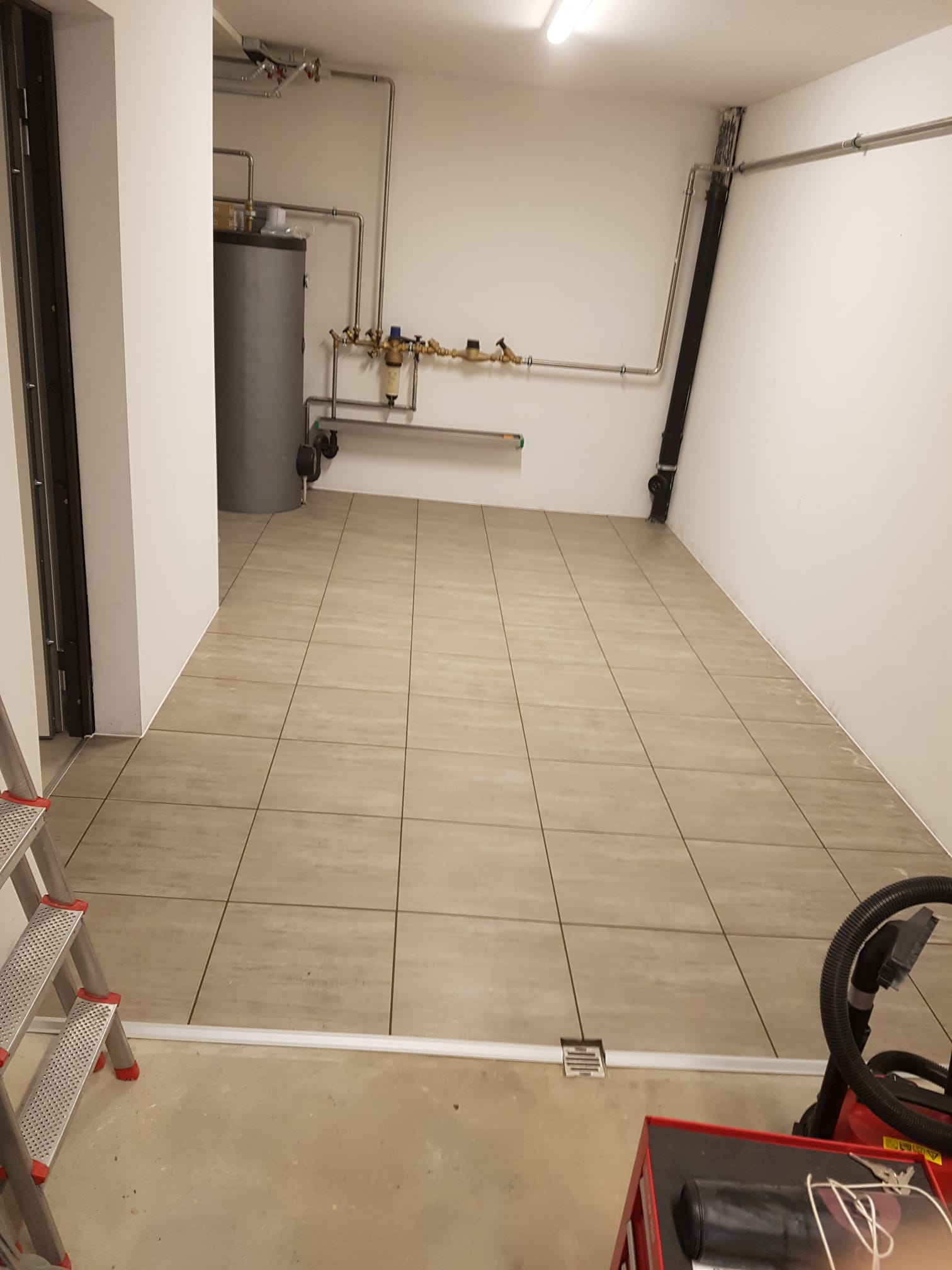 posa pavimenti 25
