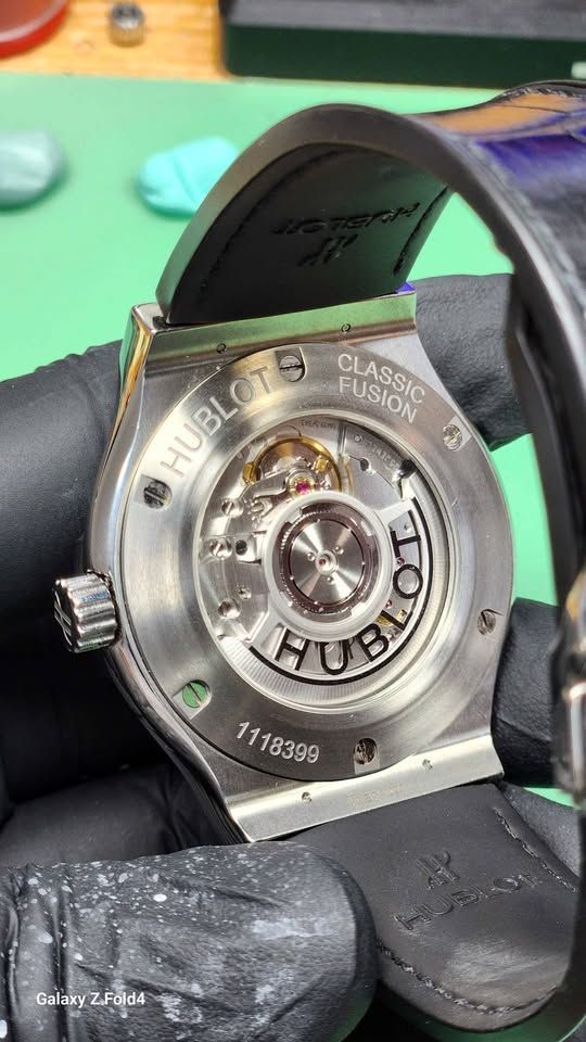 HUBLOT Classic Fusion Titanium Pave