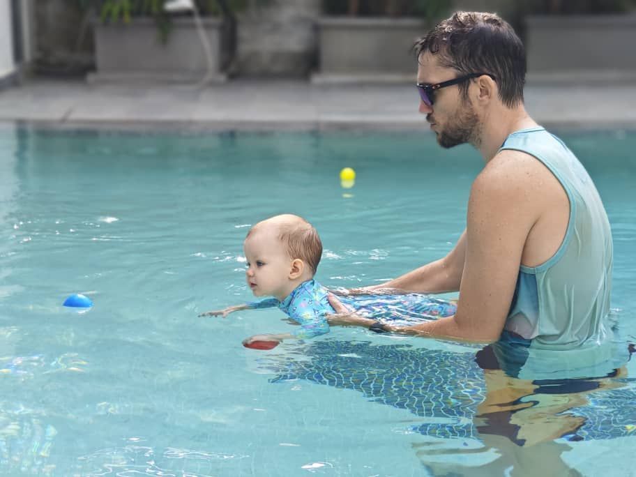 baby swimming dakar
