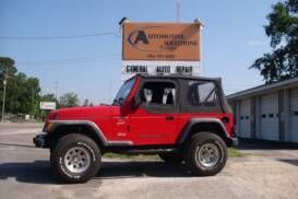 Jeep in parking lot after auto repair service in Charleston, SC