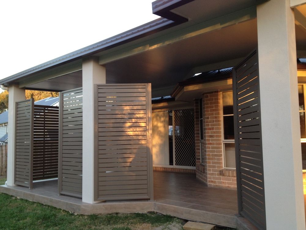 A House with Privacy Screens Surrounding it — Newcastle & MidCoast Privacy Screens & Gates In Mid North Coast, NSW