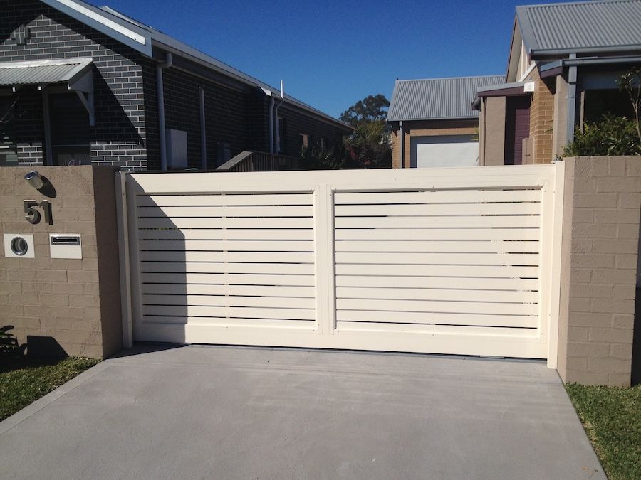 A White Electric Gate — Newcastle & MidCoast Privacy Screens & Gates In Kurri Kurri, NSW